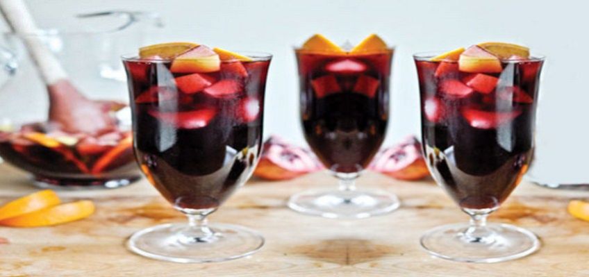 روش تهیه نوشیدنی وانیل و انار