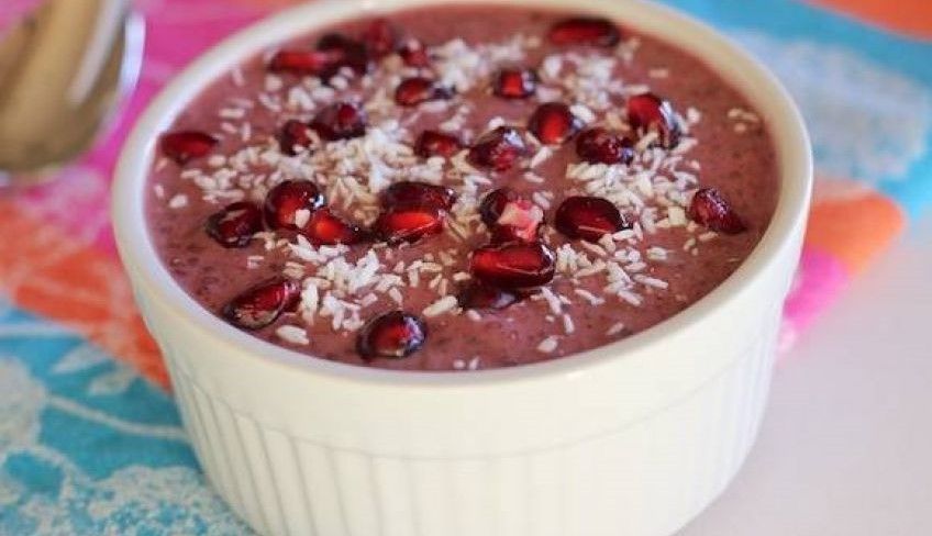 آموزش تهیه دسر پودینگ انار با طعمی بی نظیر