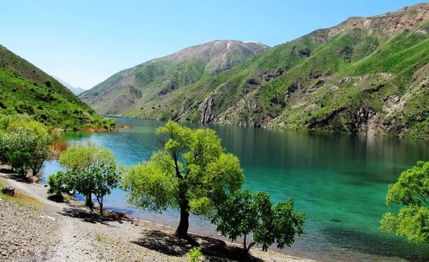 دریاچه گهر نگین اشترانکوه لرستان