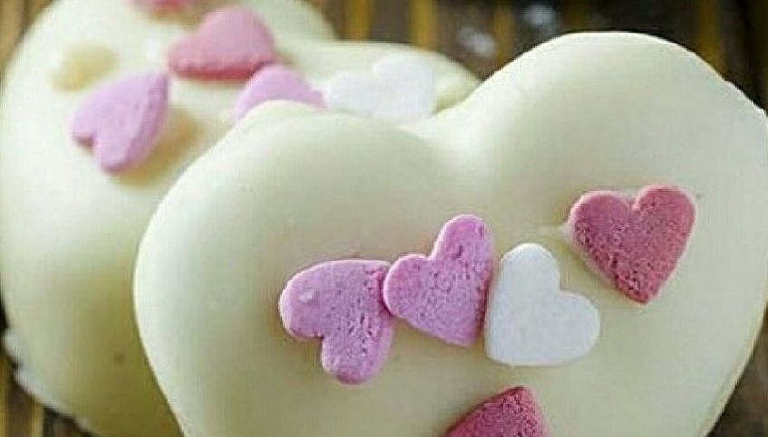 آموزش تهیه قلب شکلاتی برای ولنتاین