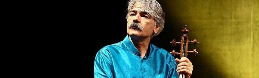 کیهان کلهر خود را برای اجرای زنده در ایران آماده می کند