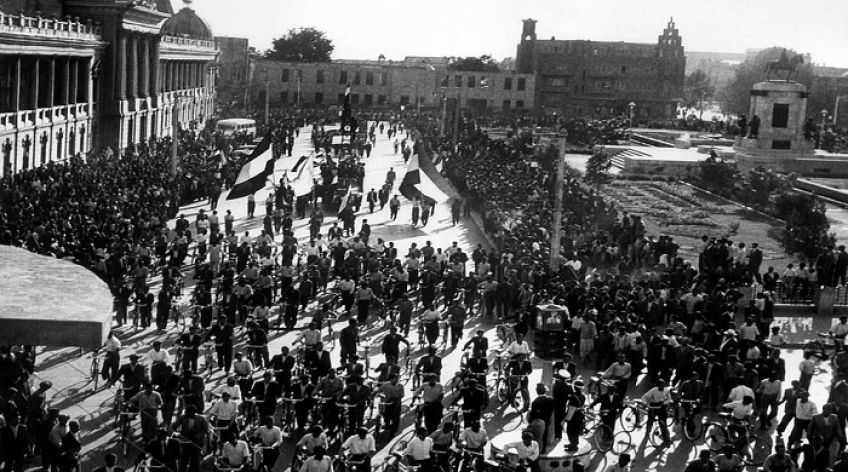 اتفاقات تاریخی در 15 اسفند که منجر به تظاهرات در میدان توپخانه شد