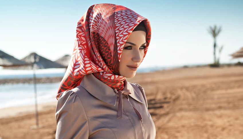 شال یا روسری کدام مناسب شماست