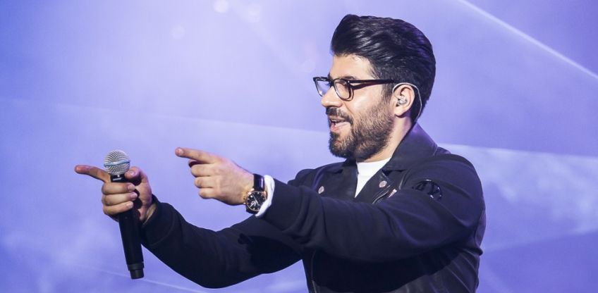 تور کنسرت‌ های حامد همایون در سال 98 آغاز می‌ شود