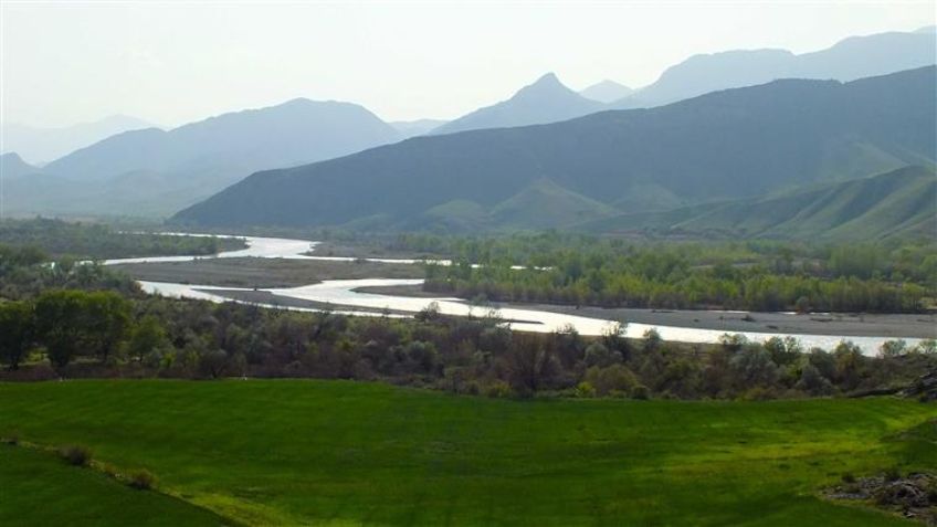 طبیعت بکر رودخانه ارس شهرستان پارس آباد اردبیل