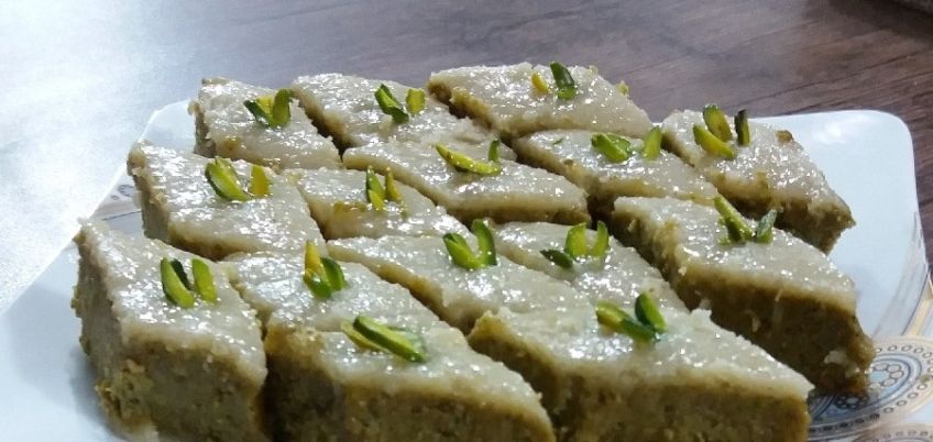 طرز تهیه باقلوای پسته یکی از شیرینی های خوشمزه و لذیذ