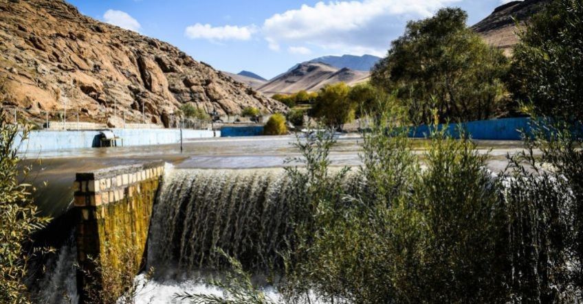 سراب گزنهله شهرستان سنقر در استان کرمانشاه