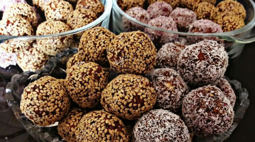 روش درست کردن کاکائو خرمایی خیلی خوشمزه مخصوص افطار