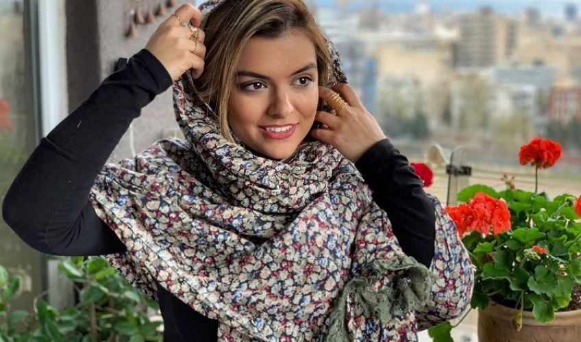 بیوگرافی و عکس های دنیا مدنی دختر رویا تیموریان بازیگر ایرانی