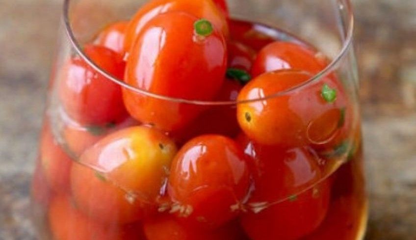 روش تهیه ترشی گوجه گیلاسی