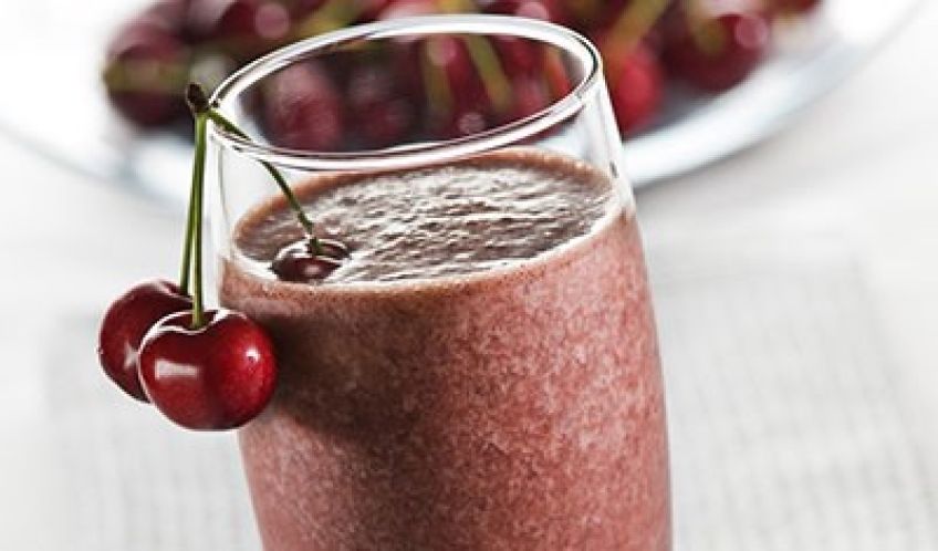 روش تهیه اسموتی گیلاس و شکلات