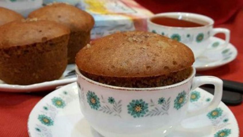 طرز تهیه کیک فنجانی شیره انگور