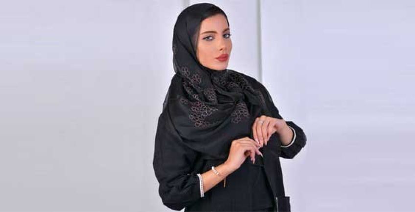 انواع روسری مشکی و با چه مانتویی ست می شود