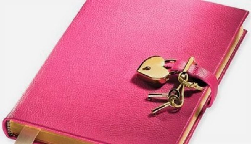 داستان غم انگیز دفتر خاطرات صورتی