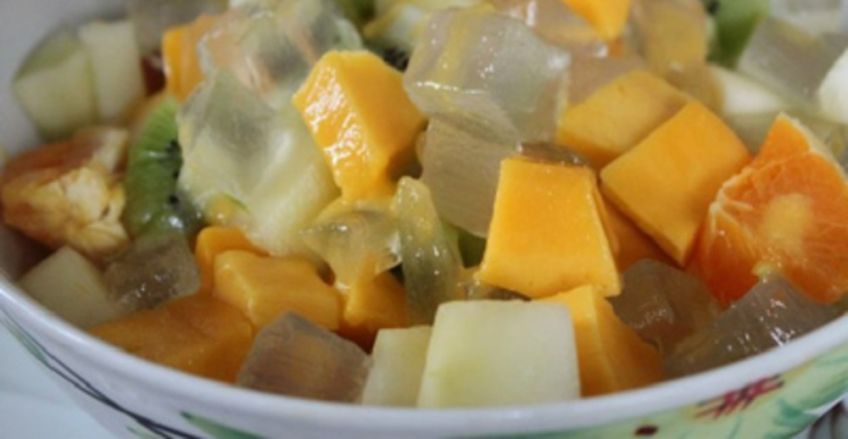 طرز تهیه سالاد میوه و آلوئه ورا