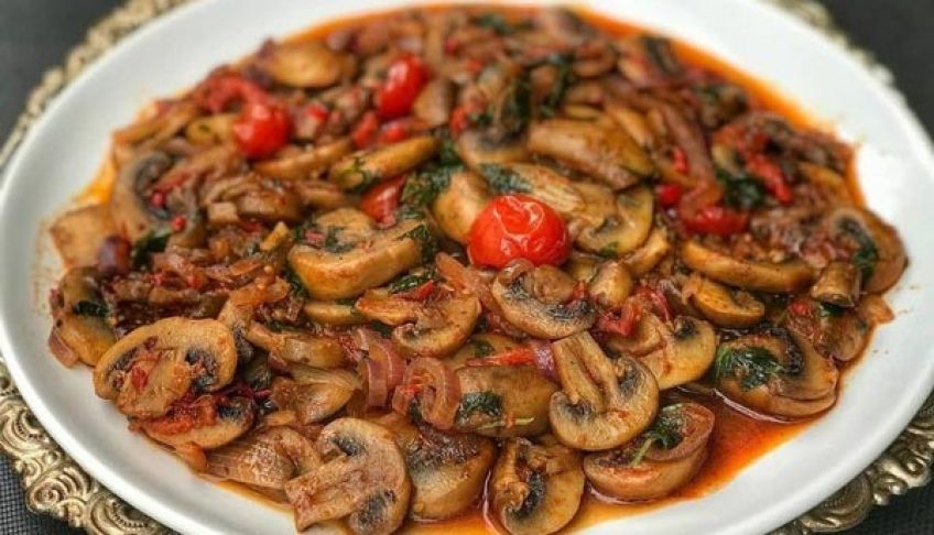 طرز تهیه خوراک قارچ و سبزیجات بدون گوشت