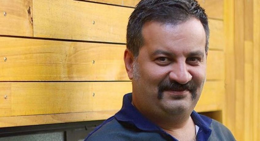 بیوگرافی مهراب قاسم خانی نویسنده مشهور ایران