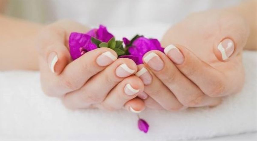 چگونه می توان در خانه مانیکور وکس پارافین انجام داد