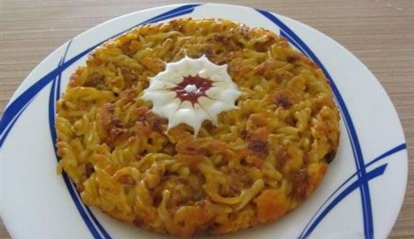 روش تهیه کوکو ماکارونی با سبزیجات
