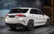 شرکت مرسدس بنز GLE 450 4Matic را در نمایشگاه پاریس رونمایی کرد