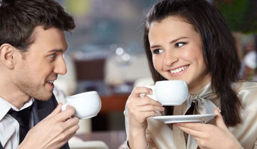 نکاتی که هنگام رفتن به رستوران با نامزد خود باید رعایت کنید