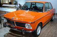 بی ام وی 2002 اسطوره کوچک وهیجان انگیز