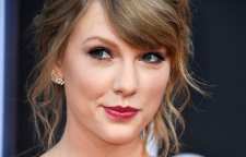 عطر و ادکلن های پر طرفدار بانوان هالیوود