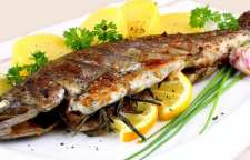 روش تهیه غذای دریایی ماهی شکم پر