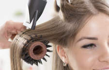 کارهایی که انجام آن ها به سلامت مو آسیب می رساند