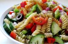 آموزش تهیه سالاد پاستای یونانی
