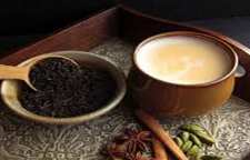 روش تهیه نوشیدنی پاییزی چای ماسالا وانیلی