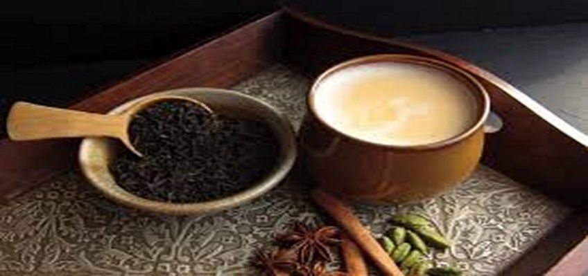 روش تهیه نوشیدنی پاییزی چای ماسالا وانیلی