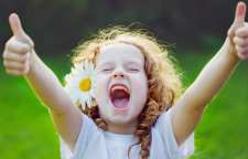 چگونه کودکانی خوش بین تربیت کنیم