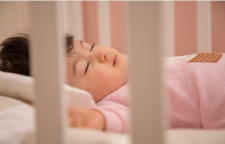 ویژگی های مناسب لباس خواب کودک کدام اند