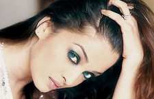 زیباترین چشم های دنیا متعلق به کدام سلبریتی است