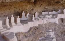 قبرستان هفت ملا از جاذبه توریستی شهرستان میرجاوه