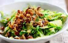 طرز تهیه سالاد برگ کلم و کلم بروکسل