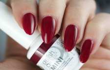 لاک ژله ای را چطور از روی ناخن ریموو یا پاک کنیم