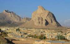 عقاب کوه شهرستان تفت استان یزد کوه عجیب ایران