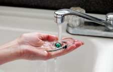 نحوه تمیز کردن جواهرات و فلزات گران بها