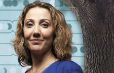 زیست شناس برجسته ایرانی پرفسور پردیس ثابتی