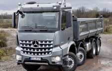 قدرتمند ترین محصول دایملر کامیون آروکس