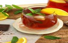 طرز تهیه دمنوش گیاهی به لیمو