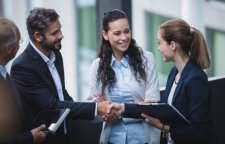 آشنایی با اداب معاشرت در محیط کار