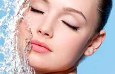 روش های آبرسانی پوست در فصل سرما