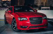 بازگشت کرایسلر 300 با مدل 2018