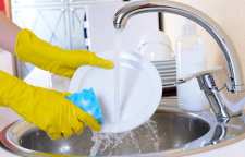 اشتباهات رایج هنگام شستن ظرف ها