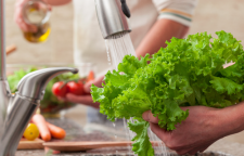 روش صحیح ضدعفونی کردن سبزیجات