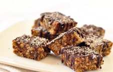 آموزش تهیه شیرینی فلپ جک پرتقالی با شکلات چیپسی