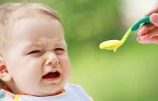 نحوه رفتار با کودکان بد غذا